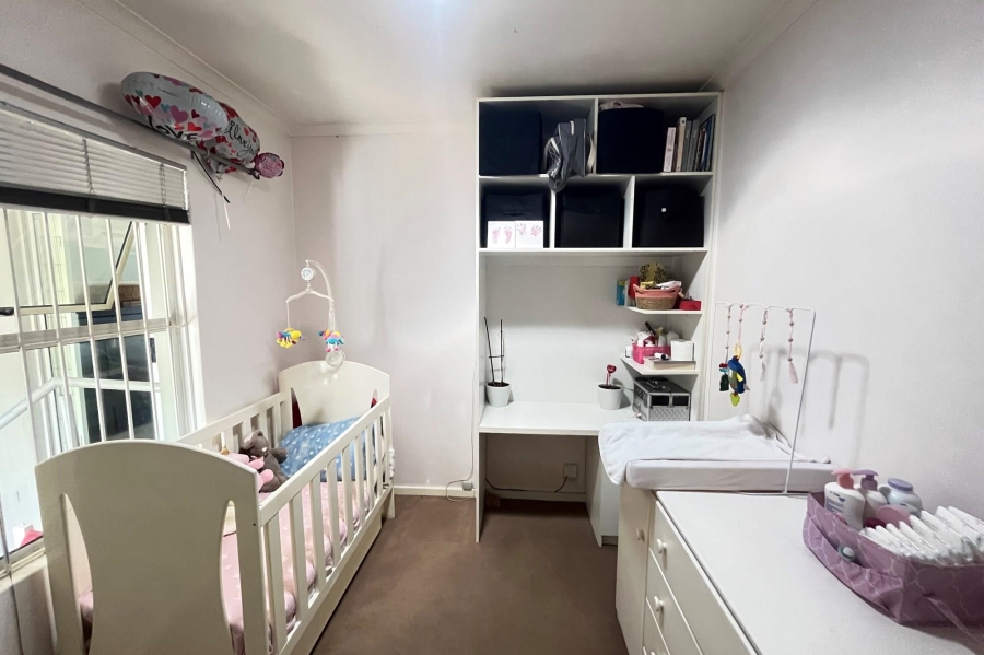 To Let 3 Bedroom Property for Rent in Kaapsig Western Cape